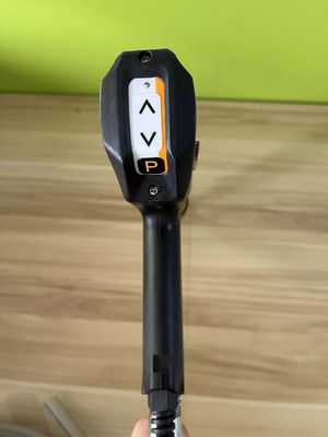 다재다능하고 정밀한  OptiFlex 2 제어 장치와 함께 파우더 코팅 스프레이 총